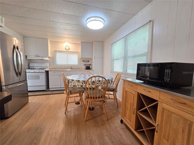 1639 FLOUNDER STREET, St Cloud, FL 34771