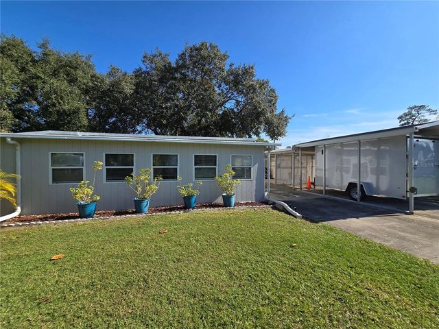 1639 FLOUNDER STREET, St Cloud, FL 34771