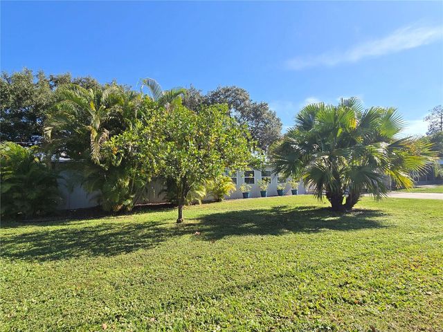 1639 FLOUNDER STREET, St Cloud, FL 34771