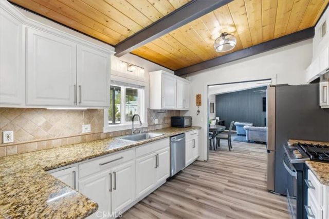 7959 Bothwell, Reseda, CA 91335