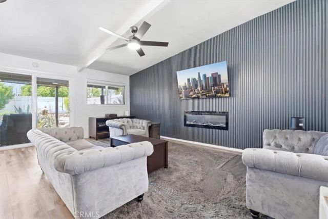 7959 Bothwell, Reseda, CA 91335
