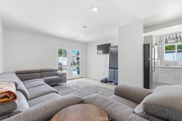 7959 Bothwell, Reseda, CA 91335