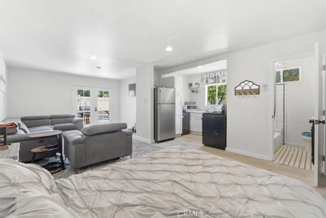 7959 Bothwell, Reseda, CA 91335