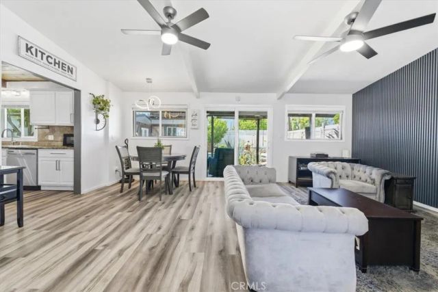 7959 Bothwell, Reseda, CA 91335