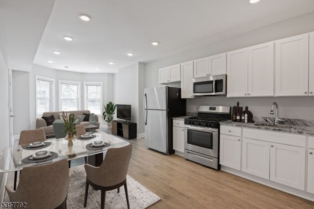 76 Highland Ave, Newark City, NJ 07104
