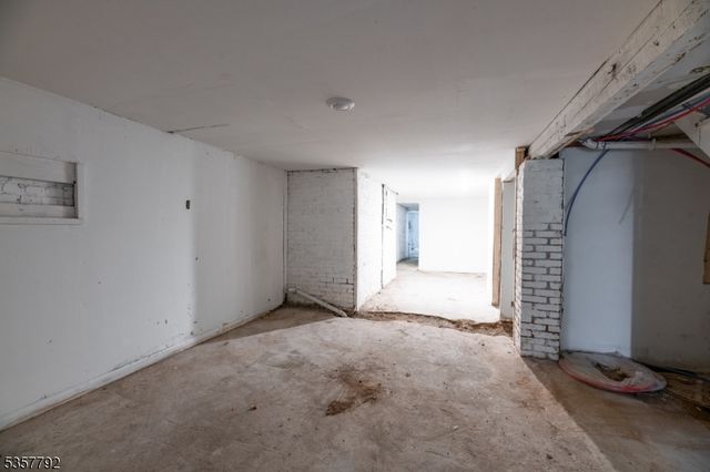 76 Highland Ave, Newark City, NJ 07104