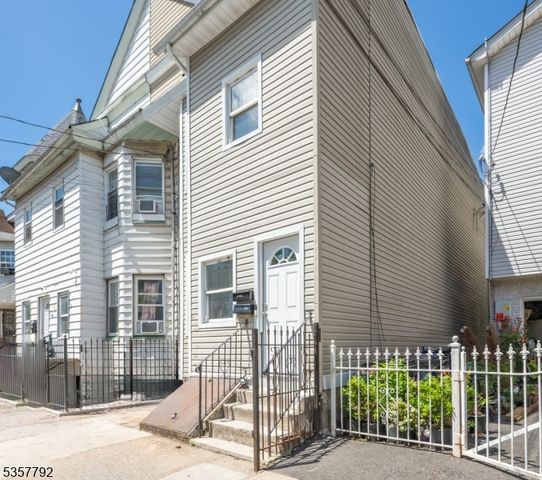 76 Highland Ave, Newark City, NJ 07104