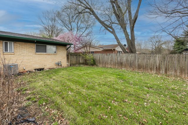 6744 W 15th Street, Indianapolis, IN 46214