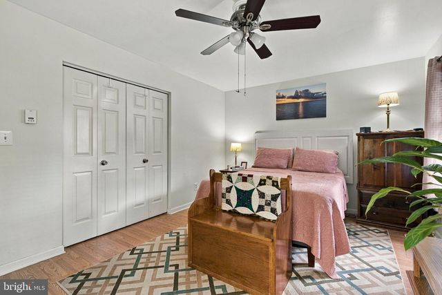 1701 SAINT PHILLIPS DR, Lancaster, PA 17603
