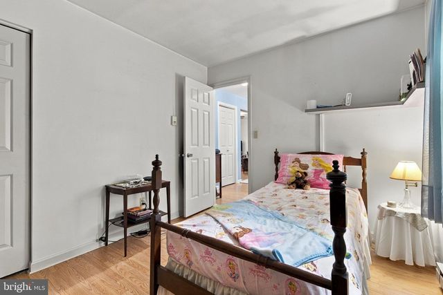 1701 SAINT PHILLIPS DR, Lancaster, PA 17603