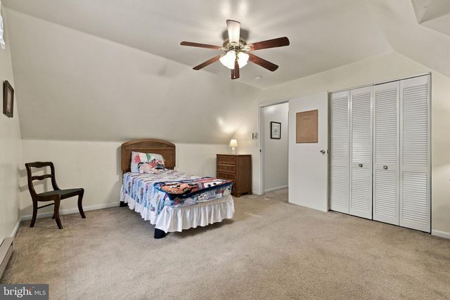 1701 SAINT PHILLIPS DR, Lancaster, PA 17603