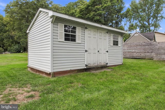 1701 SAINT PHILLIPS DR, Lancaster, PA 17603