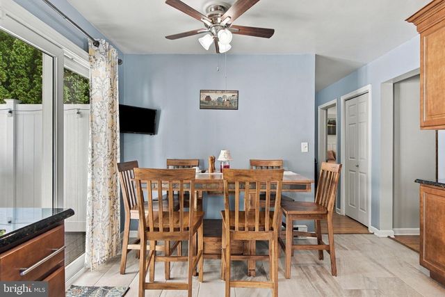 1701 SAINT PHILLIPS DR, Lancaster, PA 17603