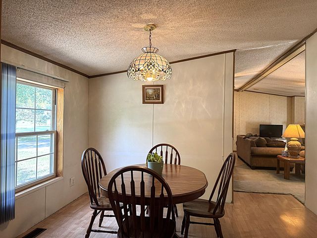 11565 Sherwood Drive, Demotte, IN 46310