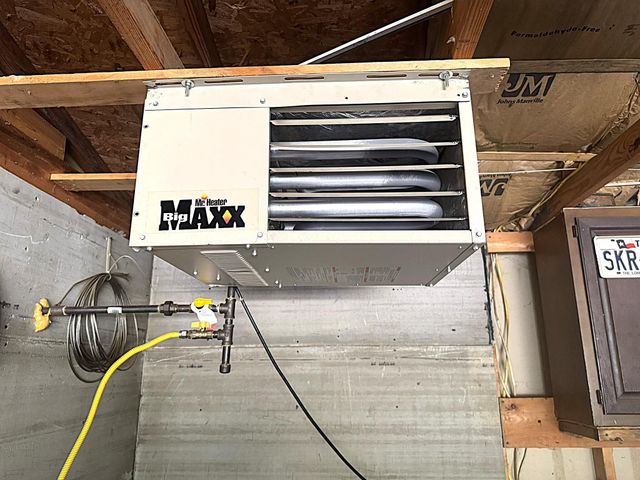 11565 Sherwood Drive, Demotte, IN 46310