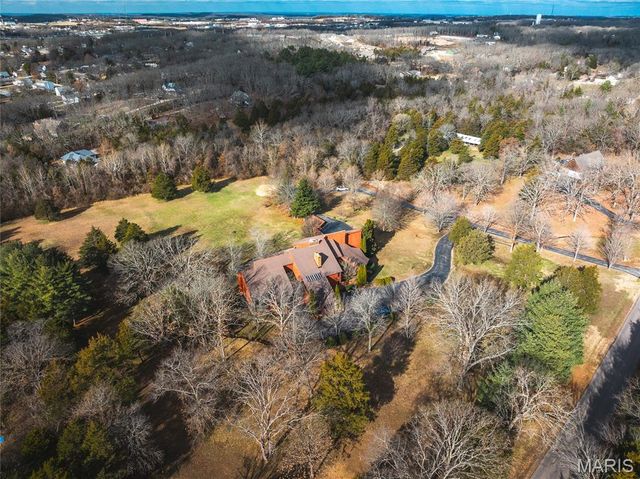 10335 Stoltz Drive, Rolla, MO 65401