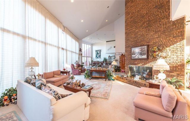 10335 Stoltz Drive, Rolla, MO 65401