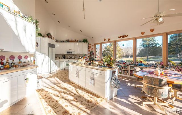 10335 Stoltz Drive, Rolla, MO 65401