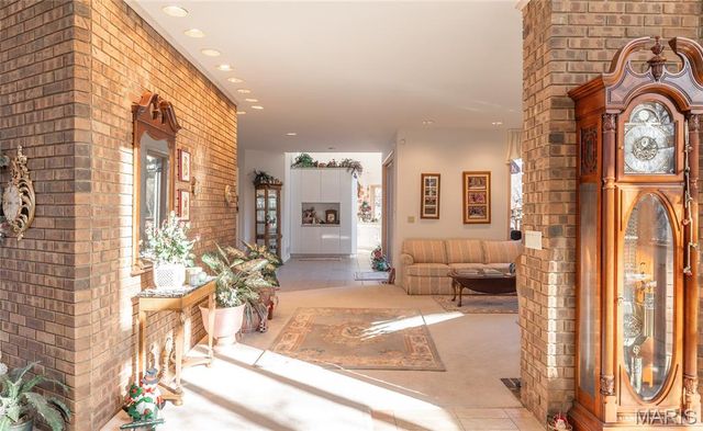 10335 Stoltz Drive, Rolla, MO 65401