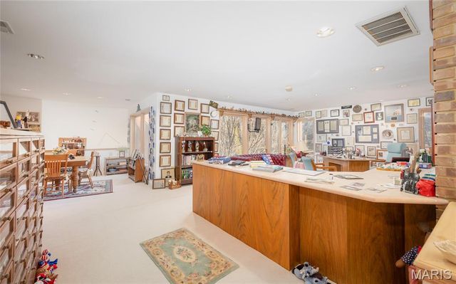 10335 Stoltz Drive, Rolla, MO 65401