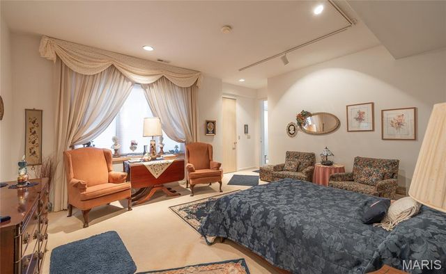 10335 Stoltz Drive, Rolla, MO 65401