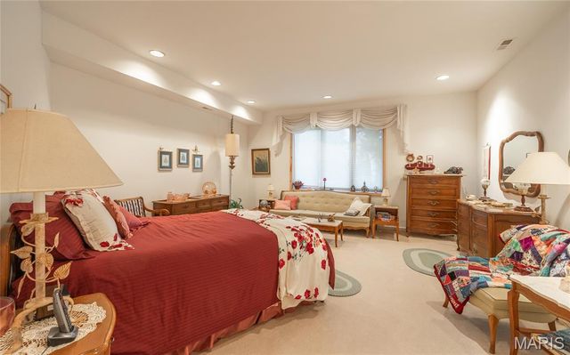 10335 Stoltz Drive, Rolla, MO 65401