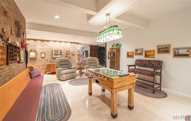 10335 Stoltz Drive, Rolla, MO 65401