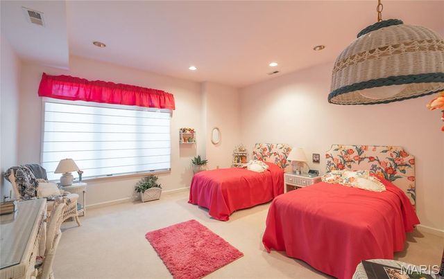 10335 Stoltz Drive, Rolla, MO 65401