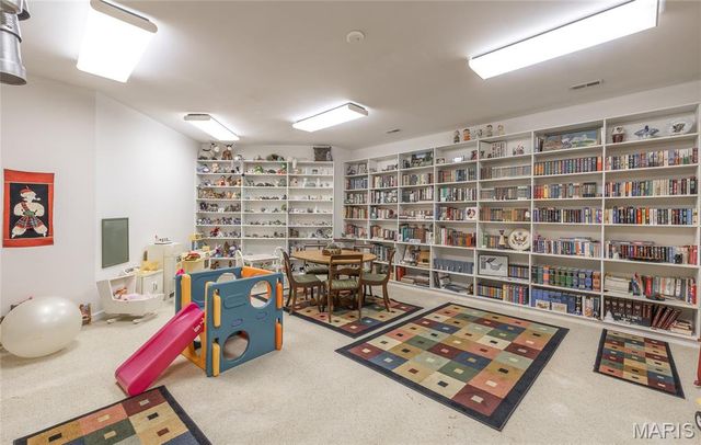 10335 Stoltz Drive, Rolla, MO 65401