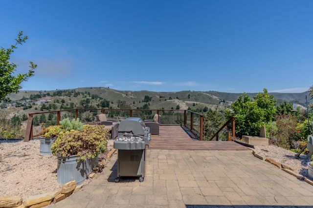 1223 Lerida Way, Pacifica, CA 94044