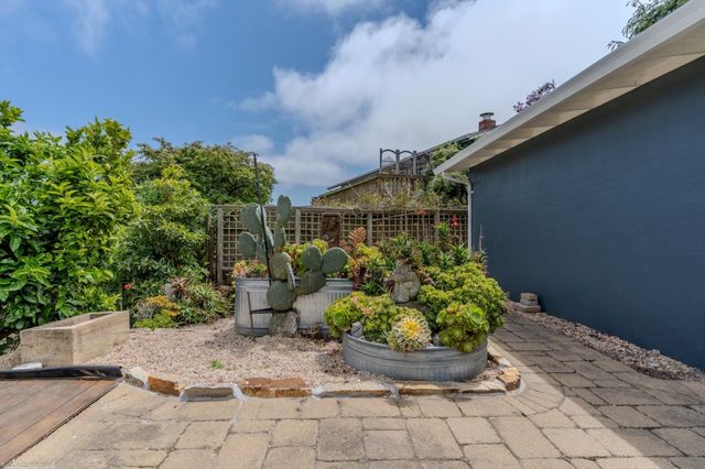 1223 Lerida Way, Pacifica, CA 94044