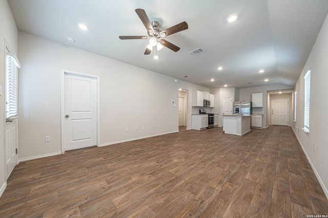 15531 Clove Spice, Von Ormy, TX 78073