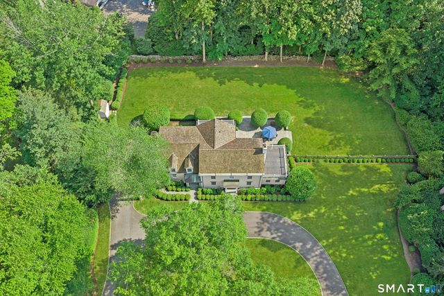 20 Buttonwood Lane, Darien, CT 06820