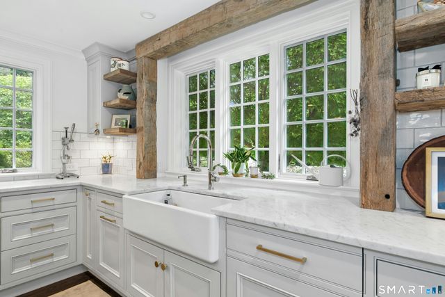 20 Buttonwood Lane, Darien, CT 06820
