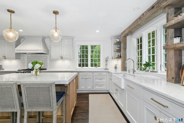 20 Buttonwood Lane, Darien, CT 06820