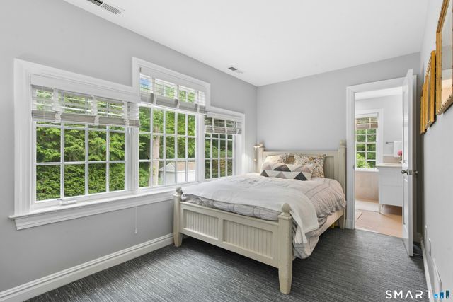 20 Buttonwood Lane, Darien, CT 06820