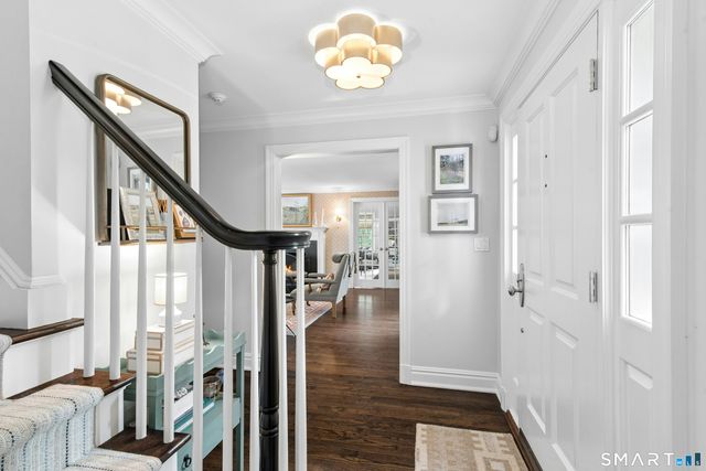 20 Buttonwood Lane, Darien, CT 06820