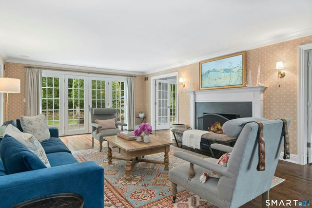 20 Buttonwood Lane, Darien, CT 06820