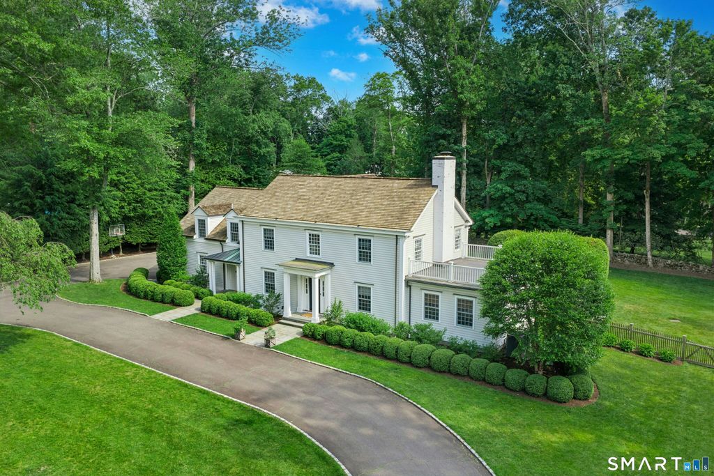 20 Buttonwood Lane, Darien, CT 06820