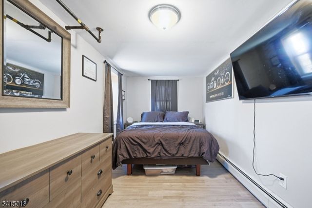 42 Woodside Dr, West Milford Twp., NJ 07480