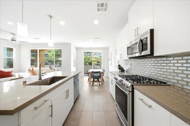 3387 Cordillera Court, Carlsbad, CA 92010