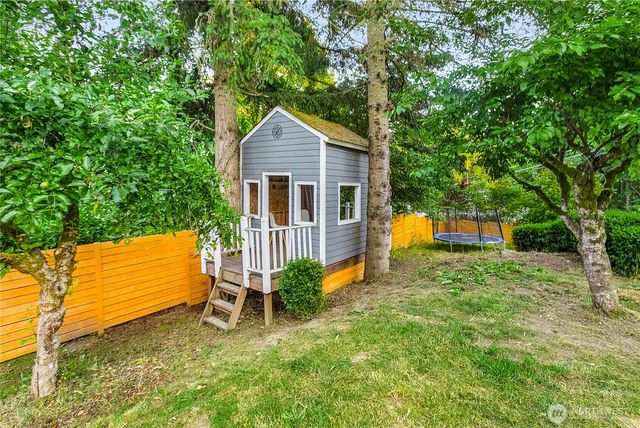 9809 Shepler Road NE, Bremerton, WA 98311
