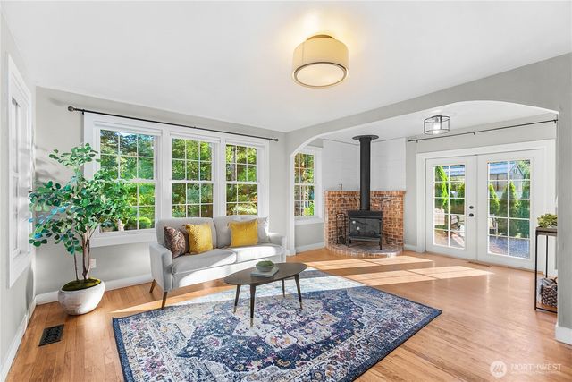 9809 Shepler Road NE, Bremerton, WA 98311