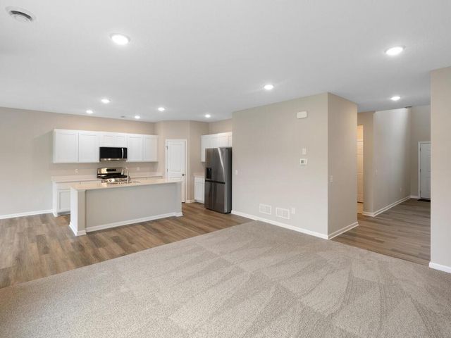 15911 Finale Court N, Hugo, MN 55038