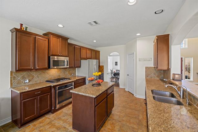 15607 Lavender Bay Lane, Cypress, TX 77429