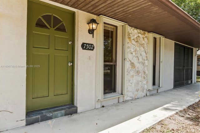 7502 Bayard Rd, Fort Pierce, FL 34951