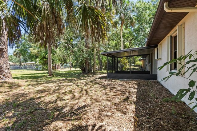 7502 Bayard Rd, Fort Pierce, FL 34951