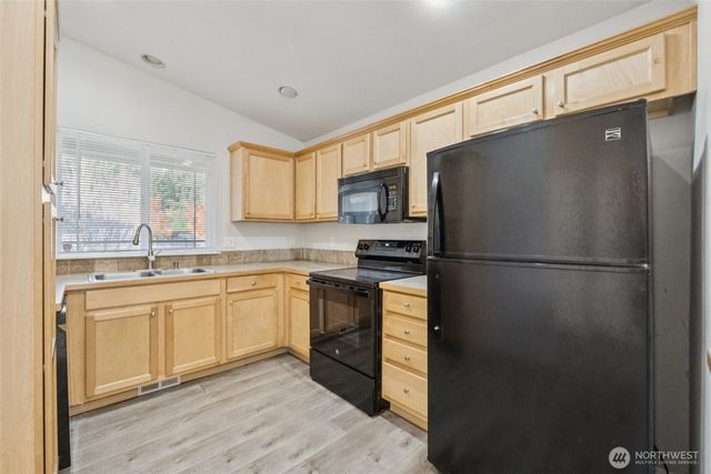 20105 94th Avenue E, Graham, WA 98338