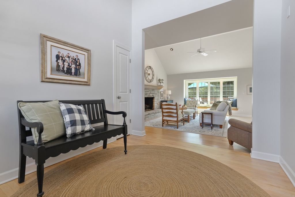 7661 Steeple Chase Drive, Frankfort, IL 60423 — photo 5
