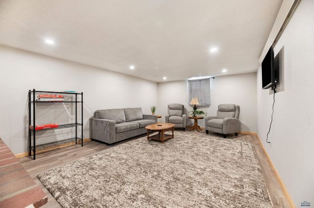 14116 STURGIS RD, Piedmont, SD 57769